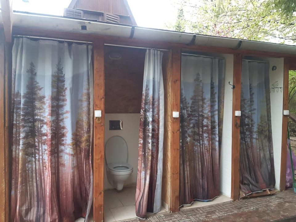 Jurta Az Erdo Mellett Dezsaval-Keresz-Tanya Hotel Pilisszentkereszt Bagian luar foto
